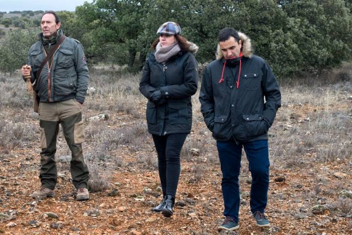 Óscar Velasco y su mujer Montserrat Abellà no quisieron perderse la búsqueda de trufas.