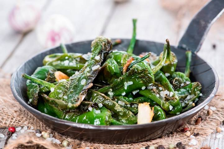 Plato de pimientos de Herbón