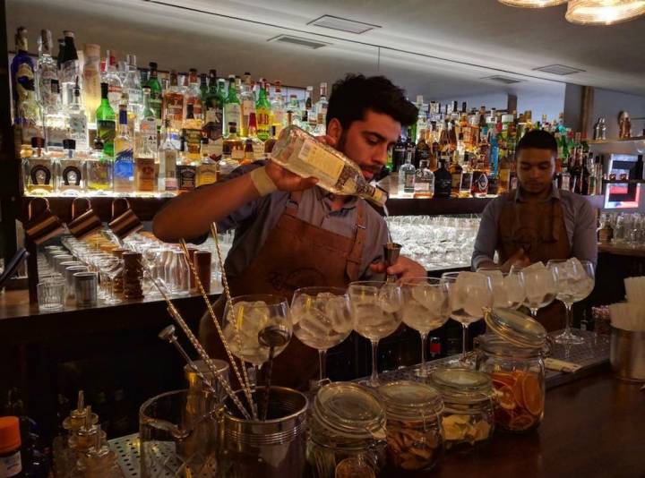 Los gin-tonics de 'La mula de Moscú', insuperables. Foto: José A. López Inchaurbe.