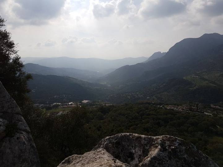 Desde la parte más alta de Ocuri, las vistas son realmente impresionantes.