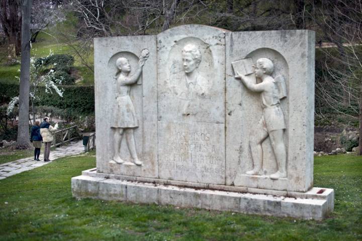 Monumento a Elena Fortún (con Celia y Cuchifritín) en el Parque del Oeste. Foto: Sofía Moro