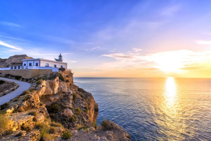 El faro de Albir, un lugar mágico. Foto: shutterstock.