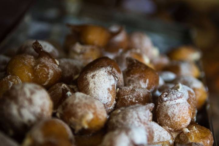 A cualquiera se le hace la boca agua al ver estos buñuelitos de la pasteleria 'Los Angelitos'.